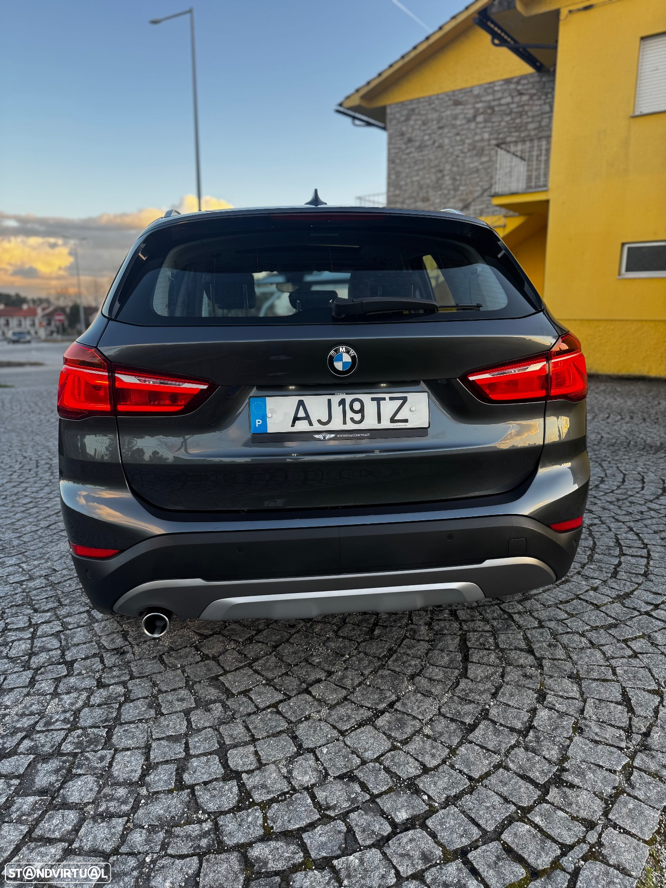 BMW X1 16 d sDrive Line xLine - 8