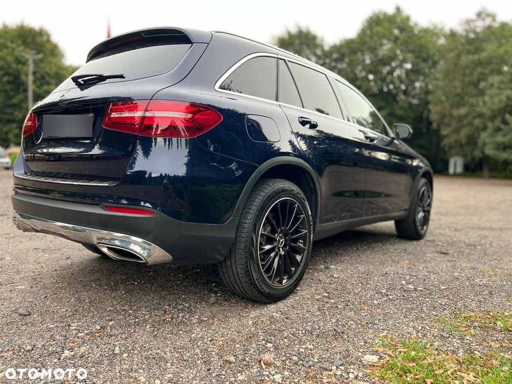 Mercedes-Benz GLC - 14