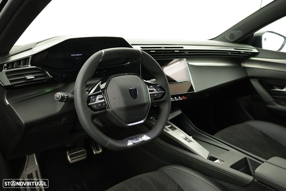 Peugeot 308 1.2 PureTech GT EAT8 - 7