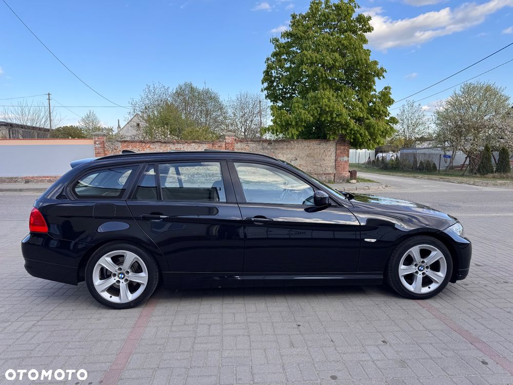 BMW Seria 3 318d DPF Edition Sport - 6