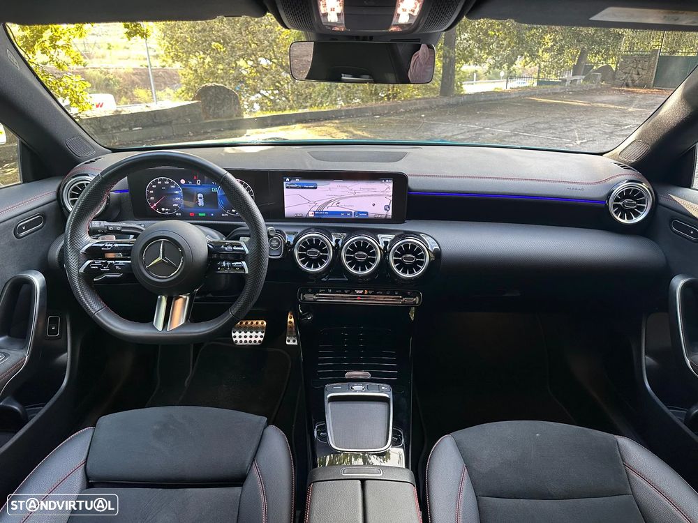 Mercedes-Benz CLA 250 - 10