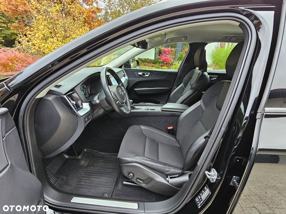 Volvo XC 60 D4 SCR AWD Momentum - 20