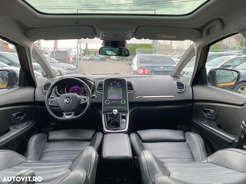 Renault Scenic - 5