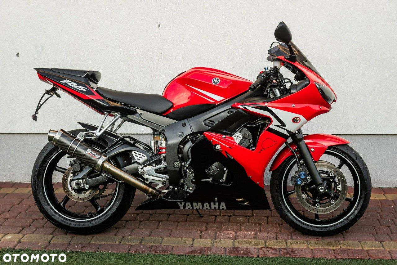 Yamaha R6 - 3
