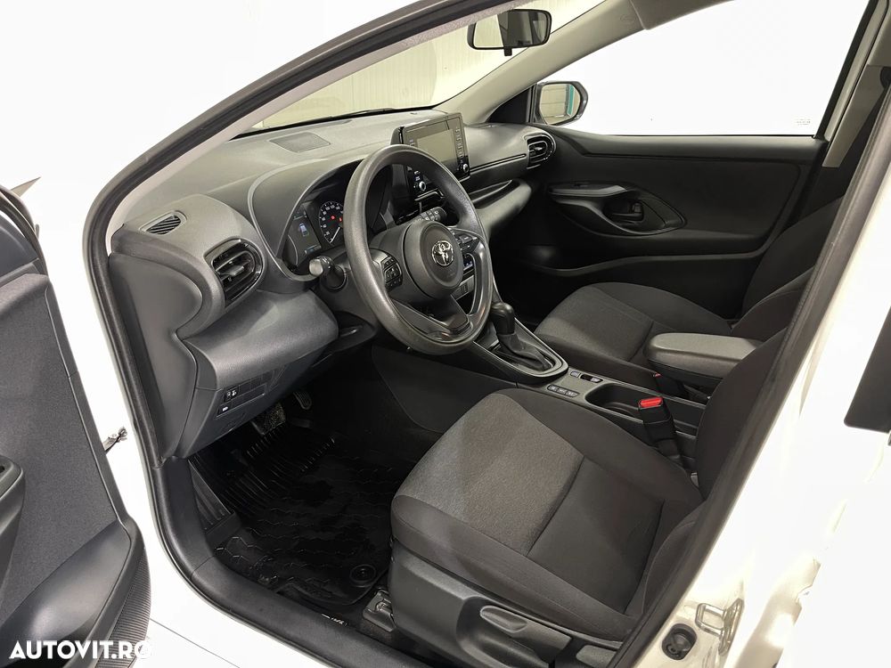 Toyota Yaris 1.5 VVT-i HSD Exclusive Style - 5