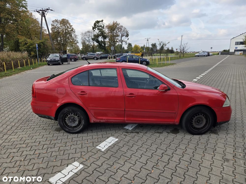 Skoda Octavia 2006 photo 5
