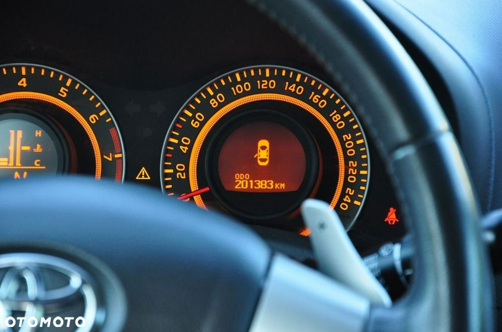 Toyota Auris - 34
