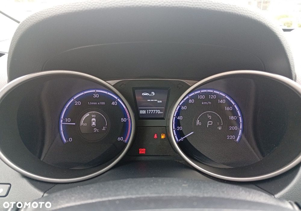 Hyundai ix35 - 38