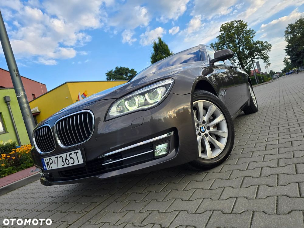 BMW Seria 7 750d xDrive Blue Performance Edition Exclusive