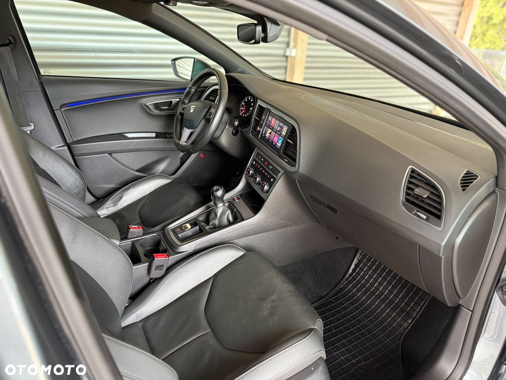 Seat Leon 1.8 TSI Start&Stop XCELLENCE - 24