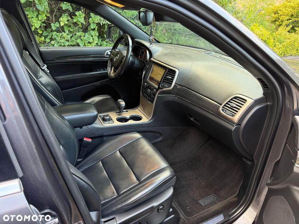 Jeep Grand Cherokee 3.0 CRD Overland EU6 - 32
