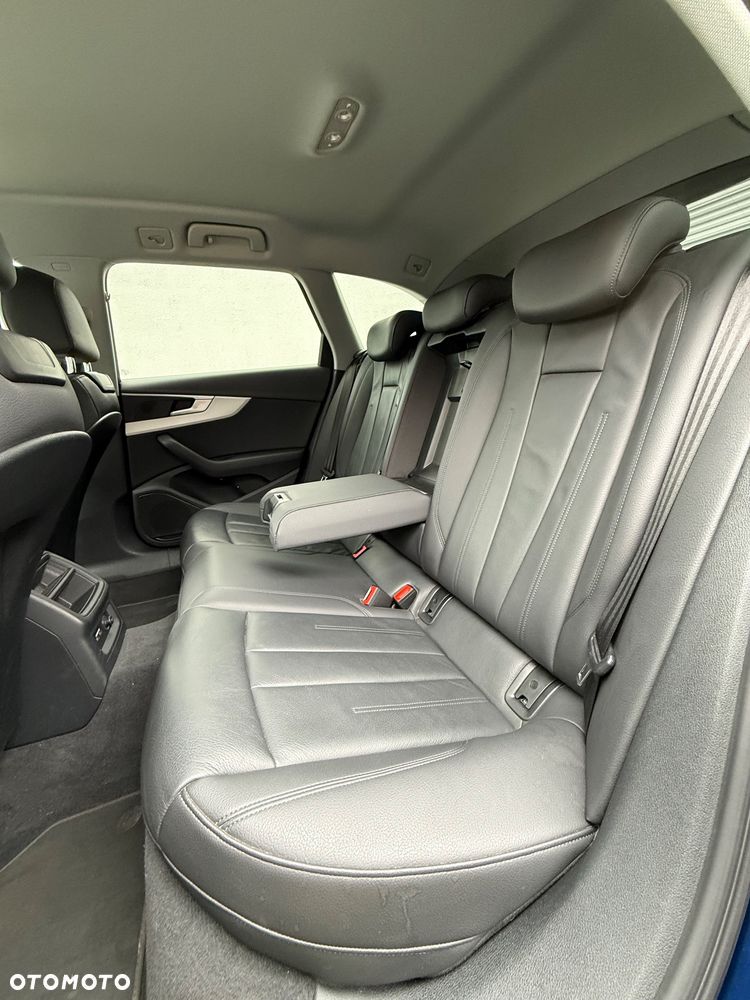 Audi A4 Avant 30 TDI S tronic sport - 23