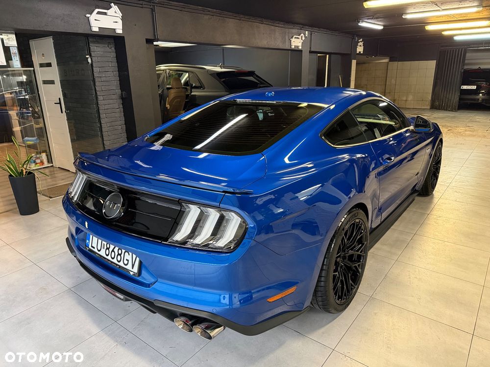 Ford Mustang 5.0 V8 GT - 26