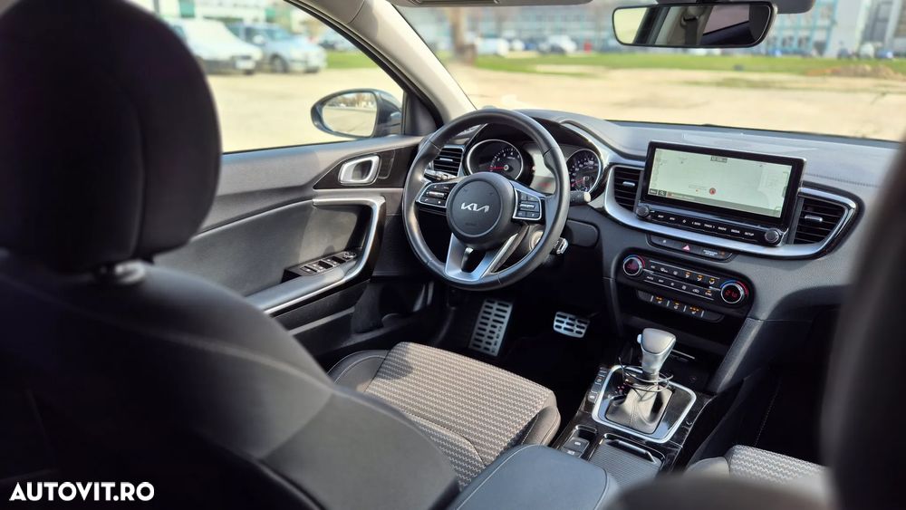 Kia Ceed 1.5 T-GDI DCT7 OPF Vision - 14