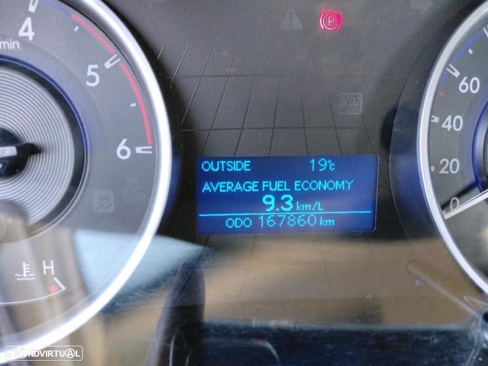 Toyota Hilux 2.4 D-4D 4WD DOUBLE CAB c/IVA - 3