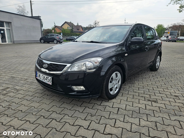 Kia Ceed 1.4 CVVT LX
