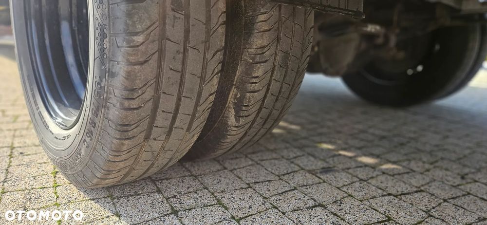 Mercedes-Benz Sprinter - 9