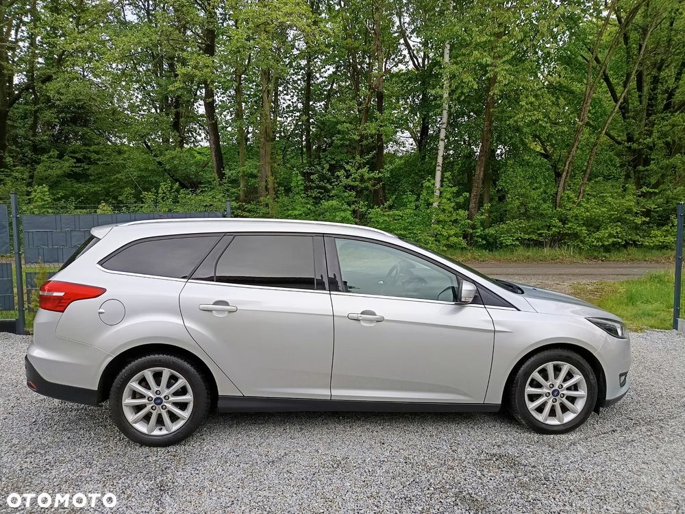 Ford Focus 1.0 EcoBoost STart-Stopp-System TITANIUM - 17