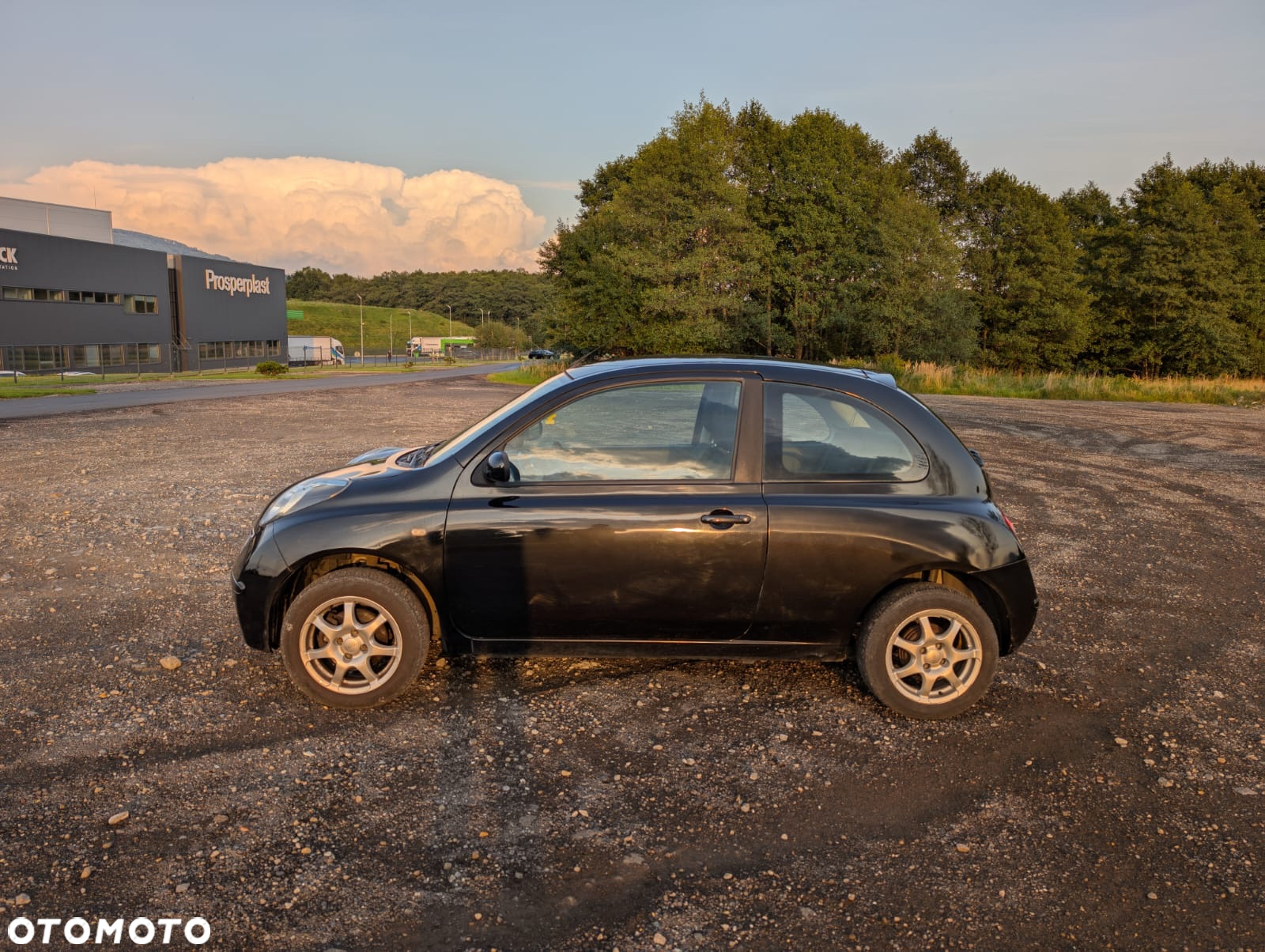 Nissan Micra 1.2 Plus - 2