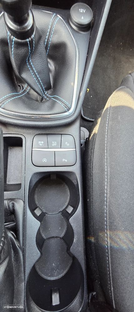 Ford Fiesta 1.0 EcoBoost Active X - 17