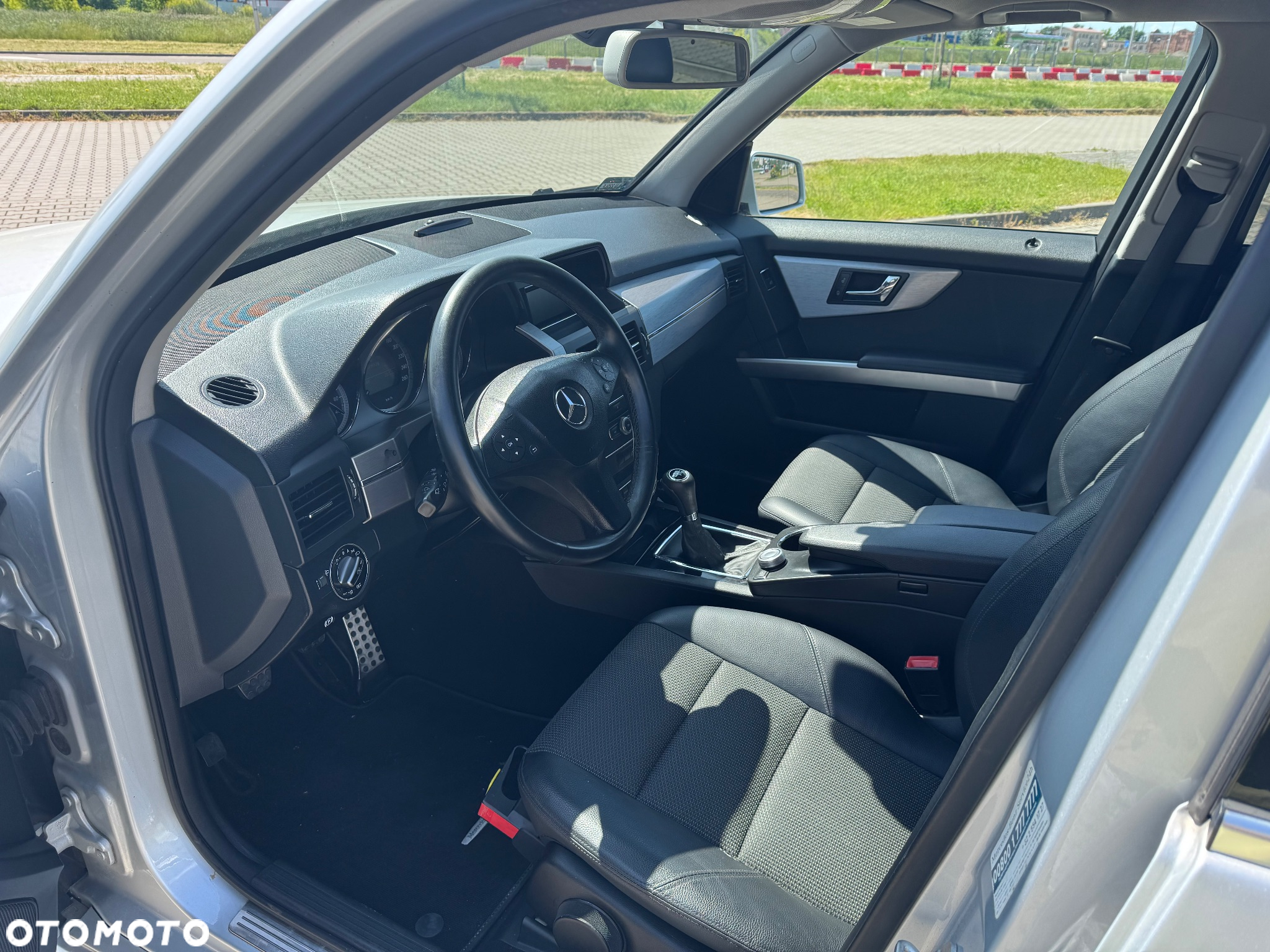 Mercedes-Benz GLK 220 CDI (BlueEFFICIENCY) - 8