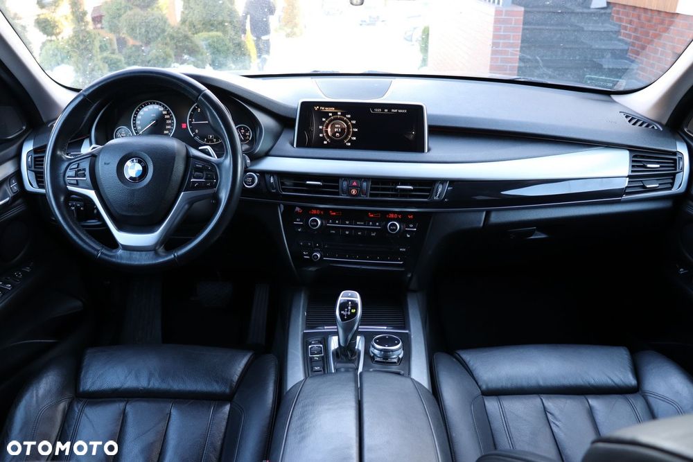 BMW X5 xDrive25d - 10