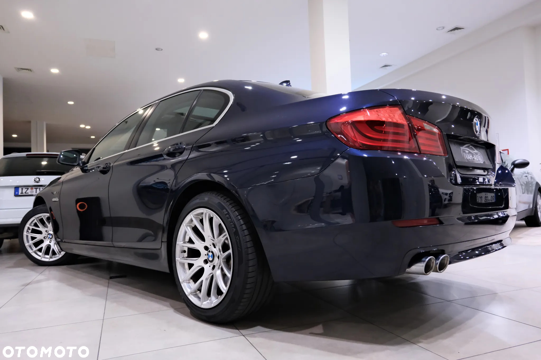 BMW Seria 5 520d - 11