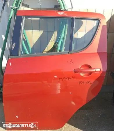 Portas Susuki Swift de 2012, traseiras esquerda e direita. - 2