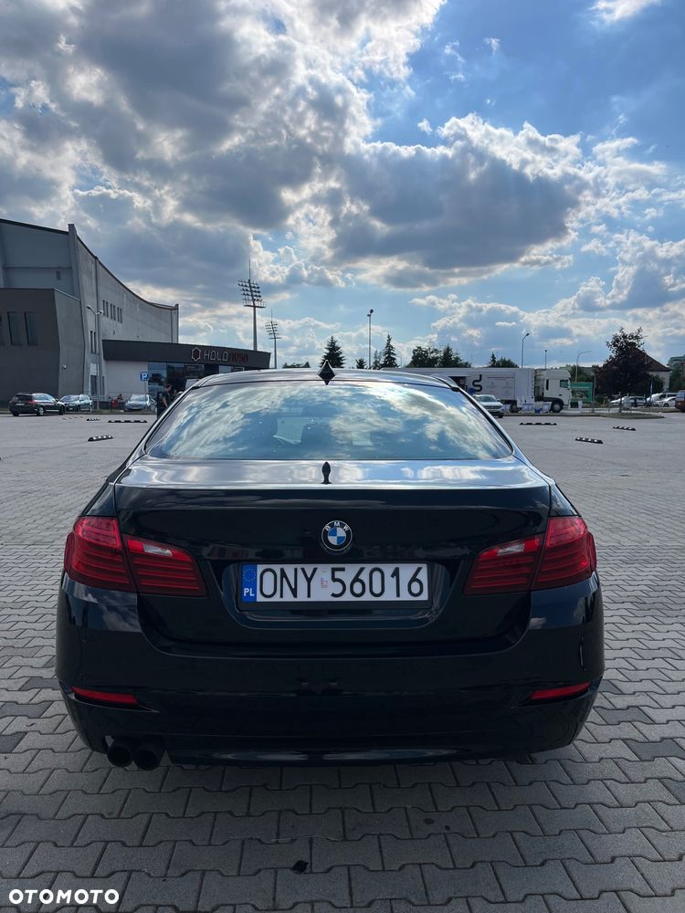BMW Seria 5 518d - 7