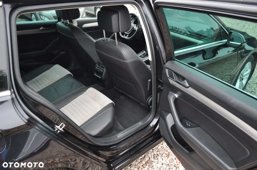 Volkswagen Passat 2.0 TDI BMT Highline DSG - 17