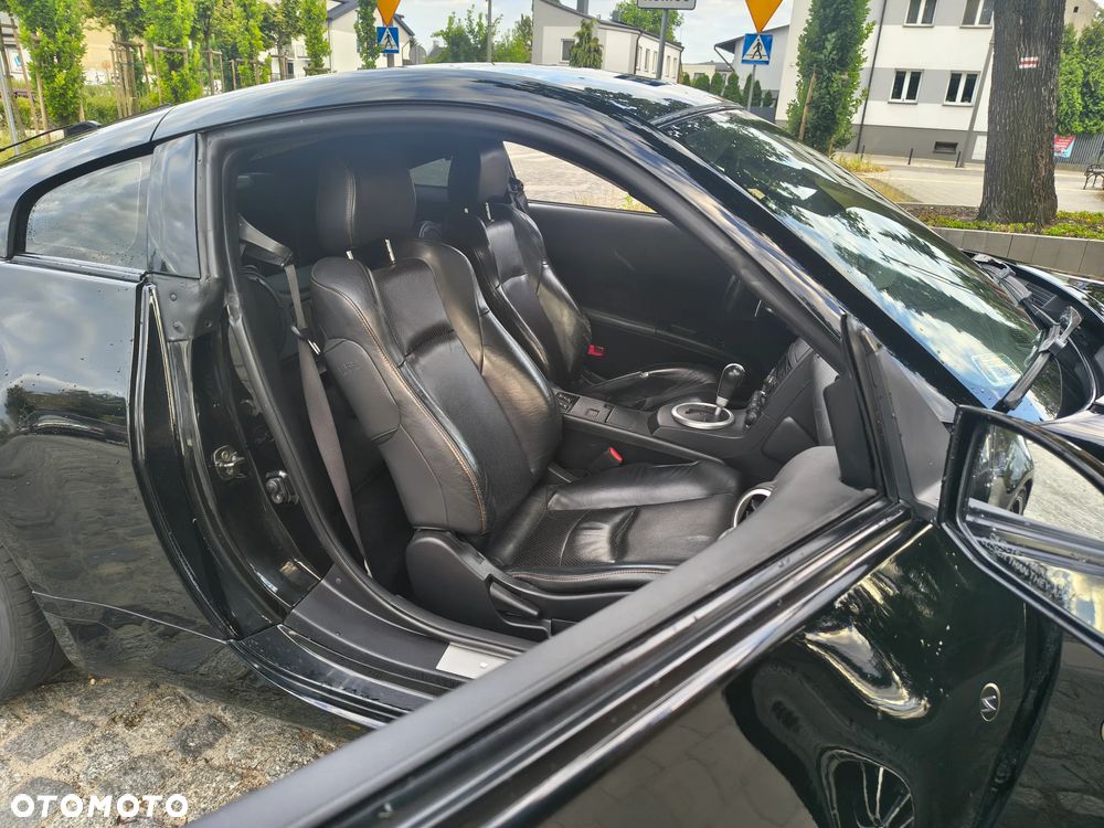 Nissan 350 Z - 18