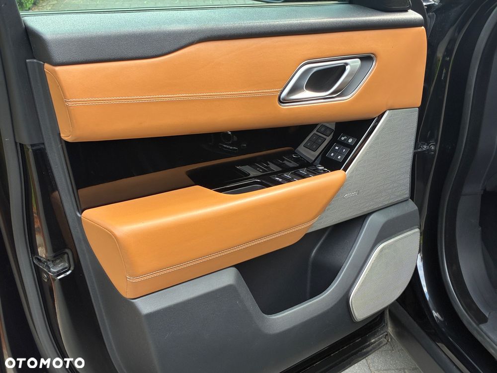 Land Rover Range Rover Velar 3.0 SD6 R-Dynamic SE - 21
