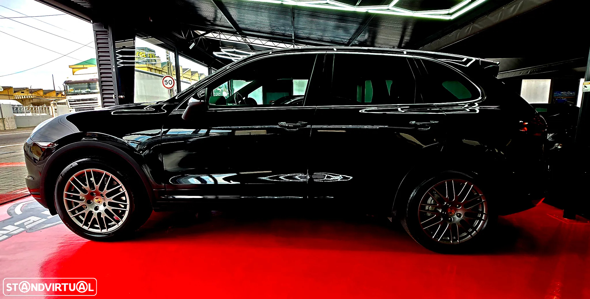 Porsche Cayenne S Hybrid - 3