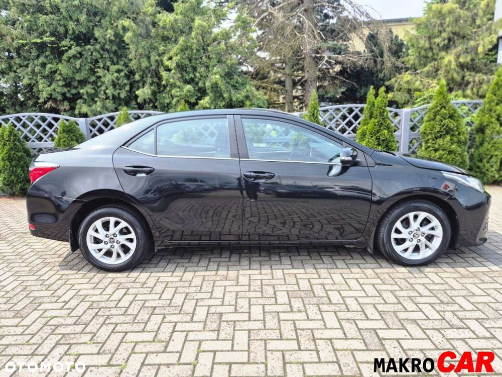 Toyota Corolla - 15