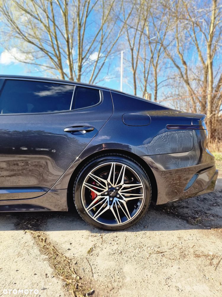 Kia Stinger 3.3 T-GDI AWD OPF GT - 9