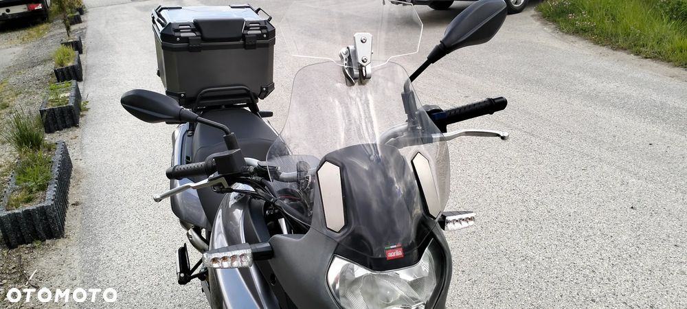 Aprilia Pegaso - 4