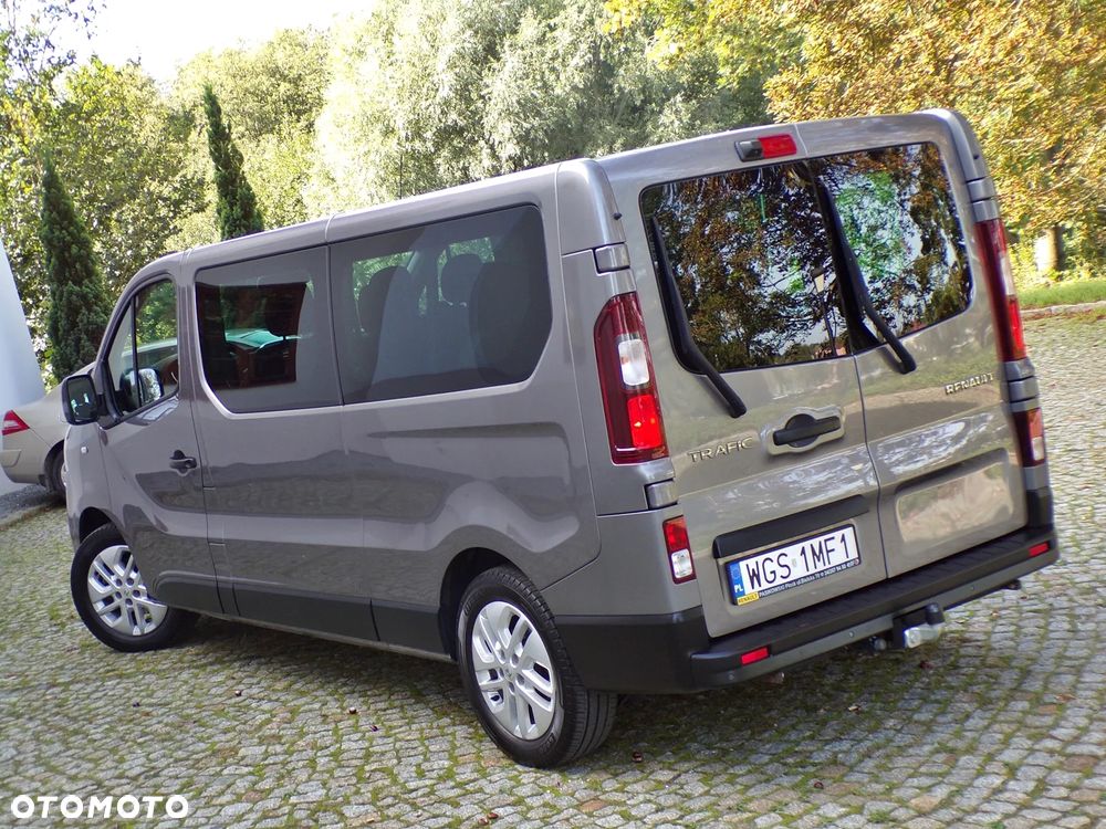 Renault Trafic Grand SpaceClass 2.0 dCi - 14