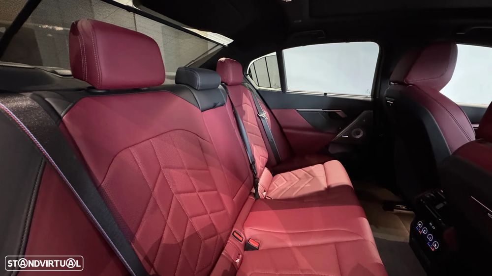 BMW i5 M60 xDrive Pack Desportivo M Pro - 19