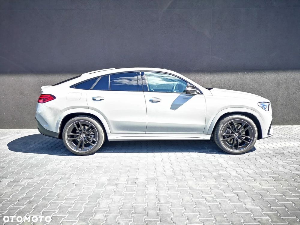 Mercedes-Benz GLE 300 d mHEV 4-Matic AMG Line - 6