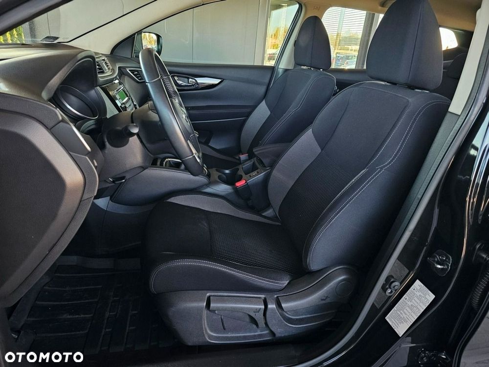 Nissan Qashqai - 22