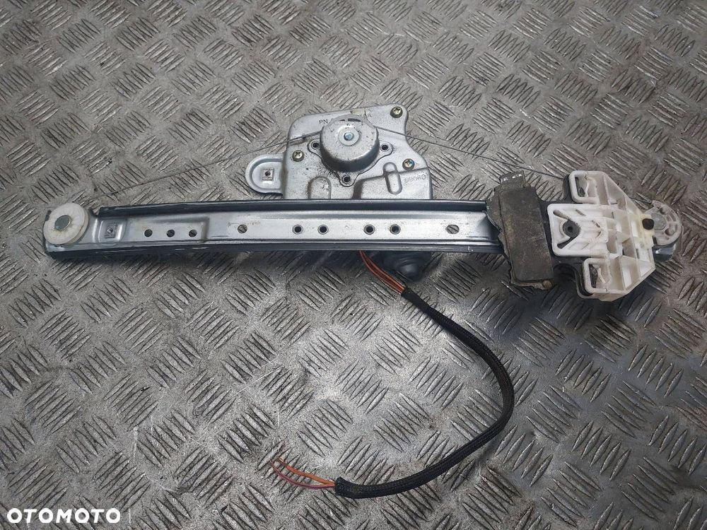 MECHANIZM PODNOŚNIK SZYBY LEWY TYŁ ELEKTRYCZNY CHRYSLER  PACIFICA I - 1