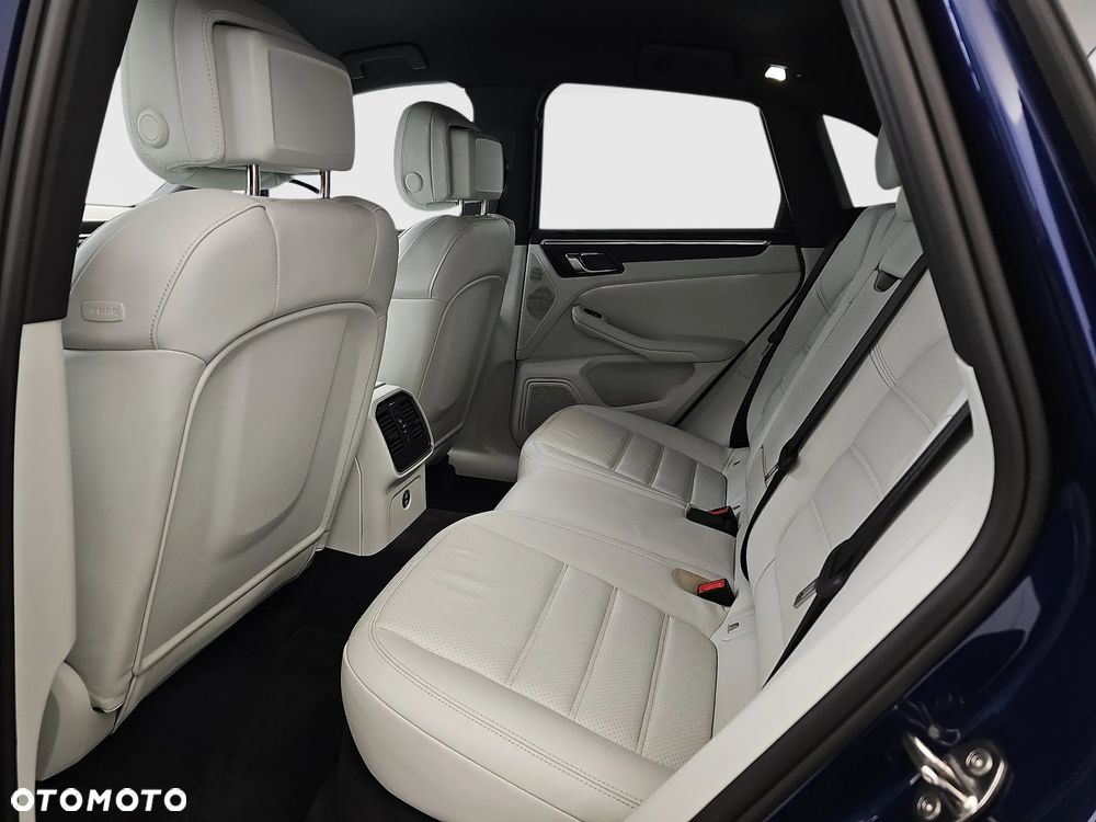 Porsche Macan Standard - 29