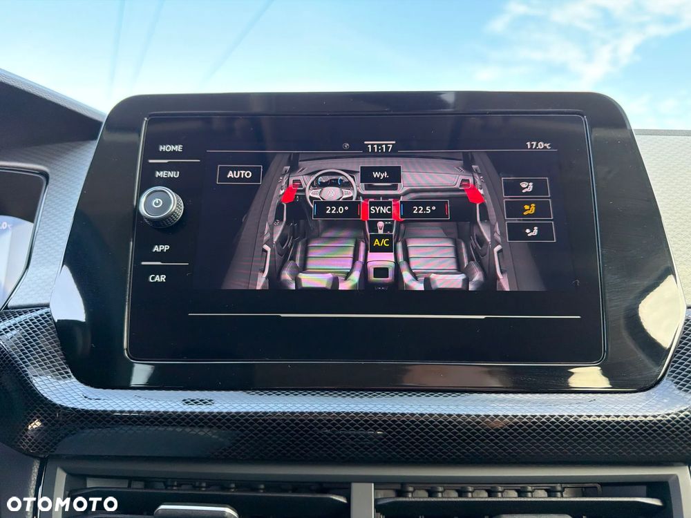 Volkswagen T-Cross 1.0 TSI Life Plus - 33