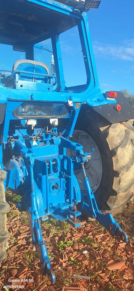 Ford 8700 - 3