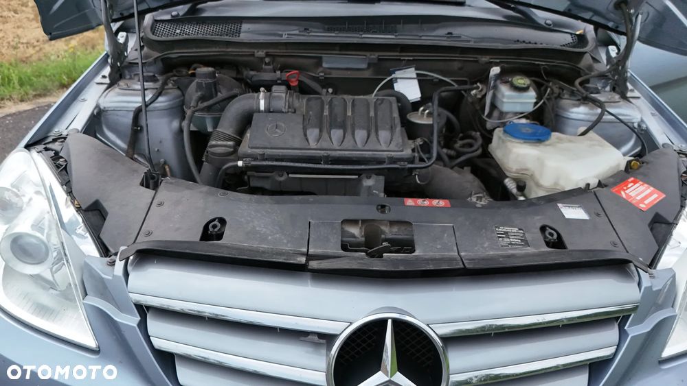 Mercedes-Benz Klasa B 180 CDI - 21