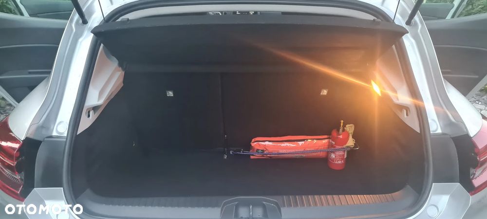 Renault Clio - 10