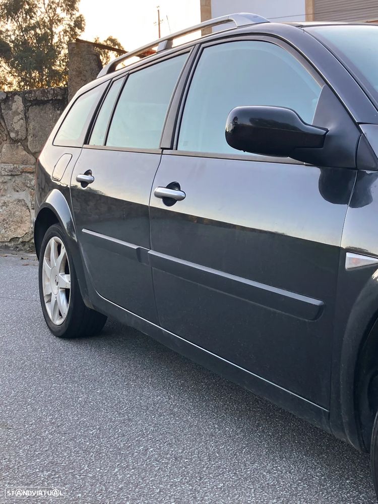 Renault Mégane Break 1.5 dCi Dynamique S - 4