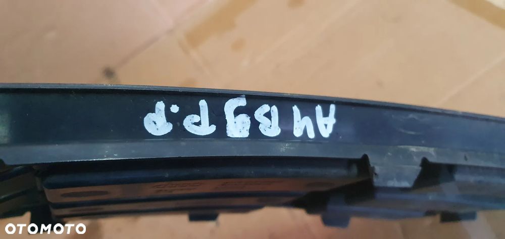 Kratka zderzaka prawy przód przednia prawa Audi A4 B9 8W0807682B - 7
