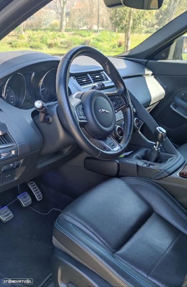 Jaguar E-Pace 2.0 i4D R-Dynamic SE - 20