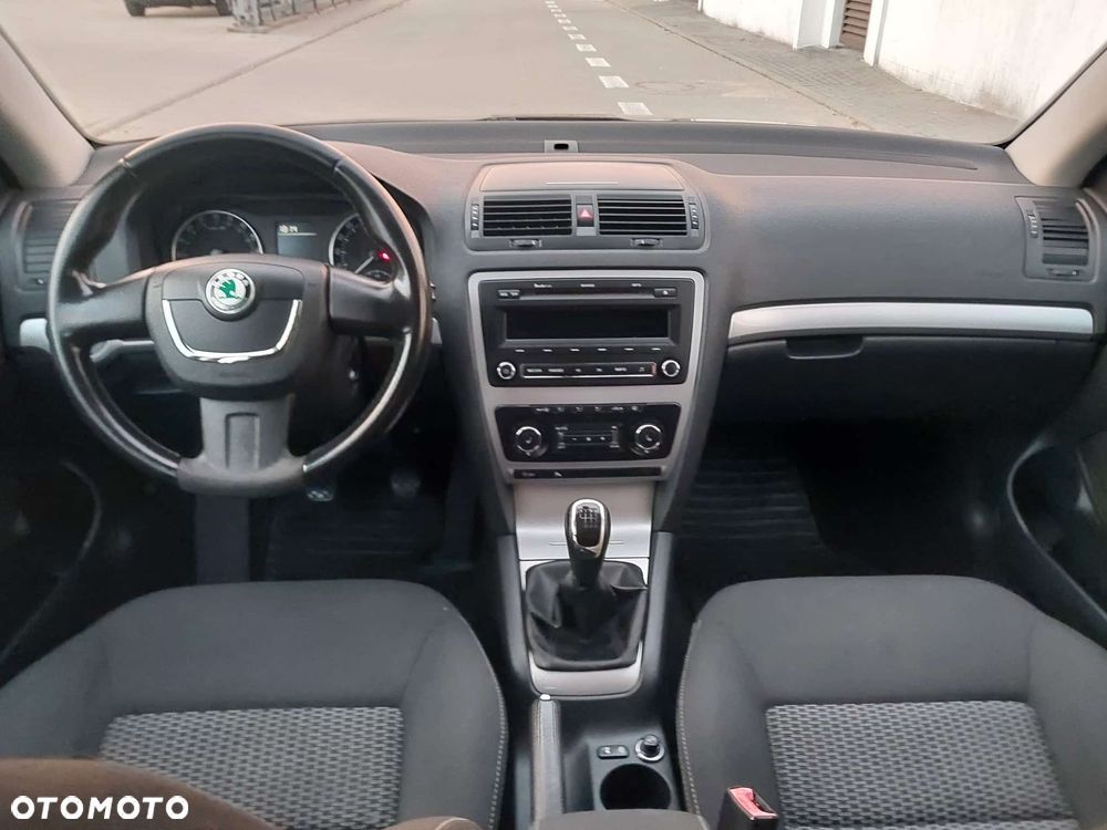 Skoda Octavia - 14